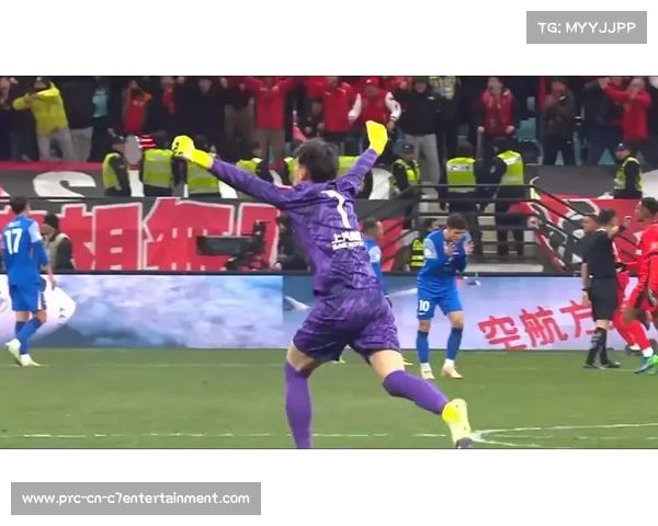 上海海港加布里埃尔开场4分钟破门，奠定胜局