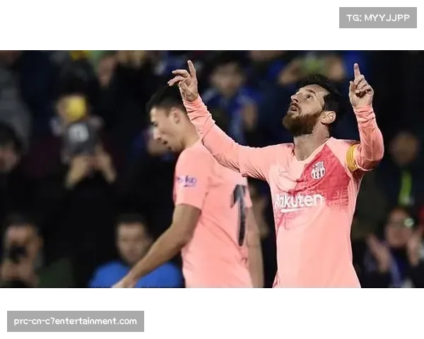 巴萨1-0小胜尤文，全场唯一进球来自第34分钟梅西式任意球